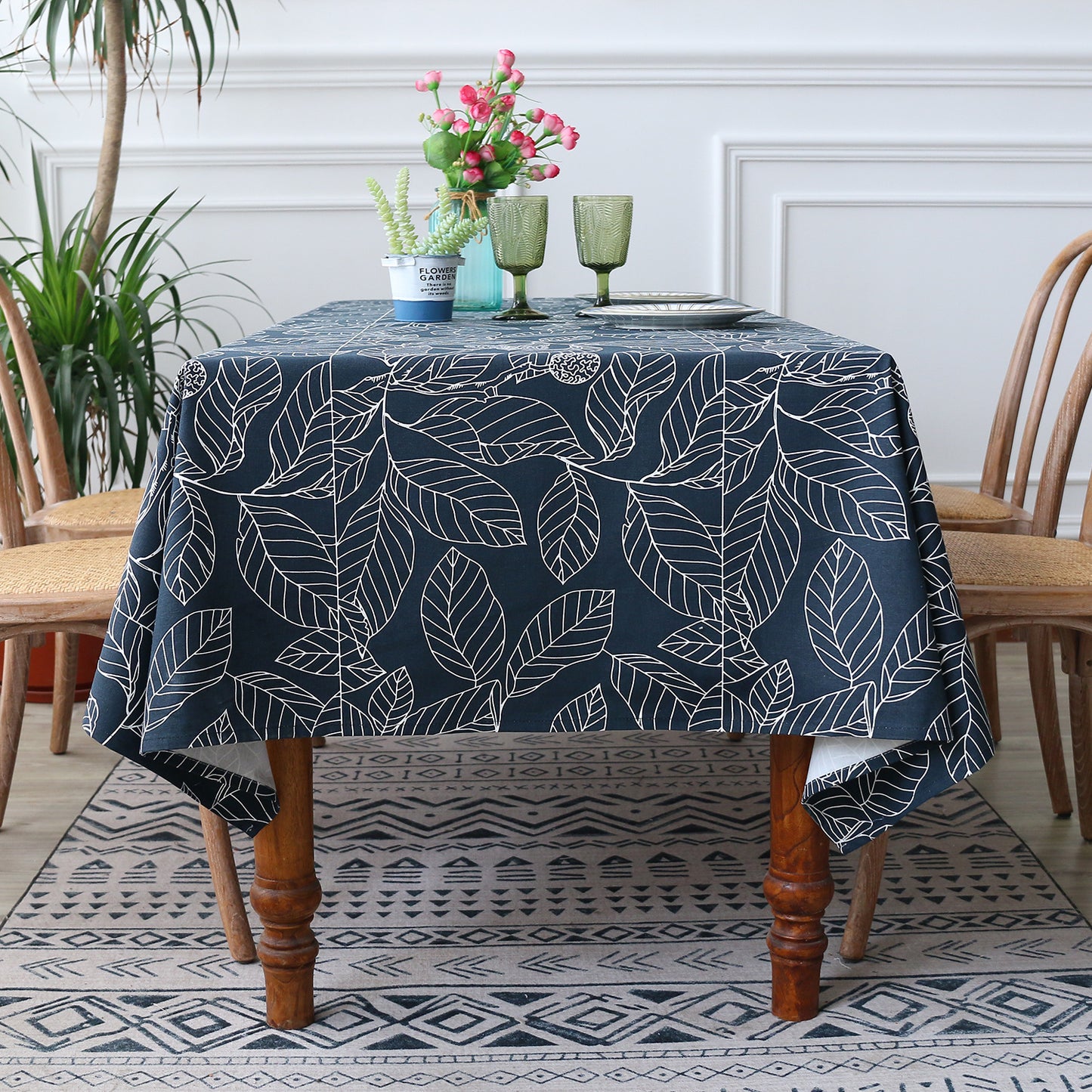 Simple Printed Coffee Table Cloth